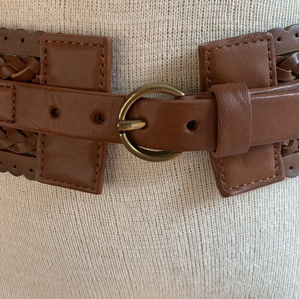 Vegan leather look wide belt with elastic back and gold buckle